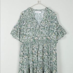 Indi and cold tile print short dress on green